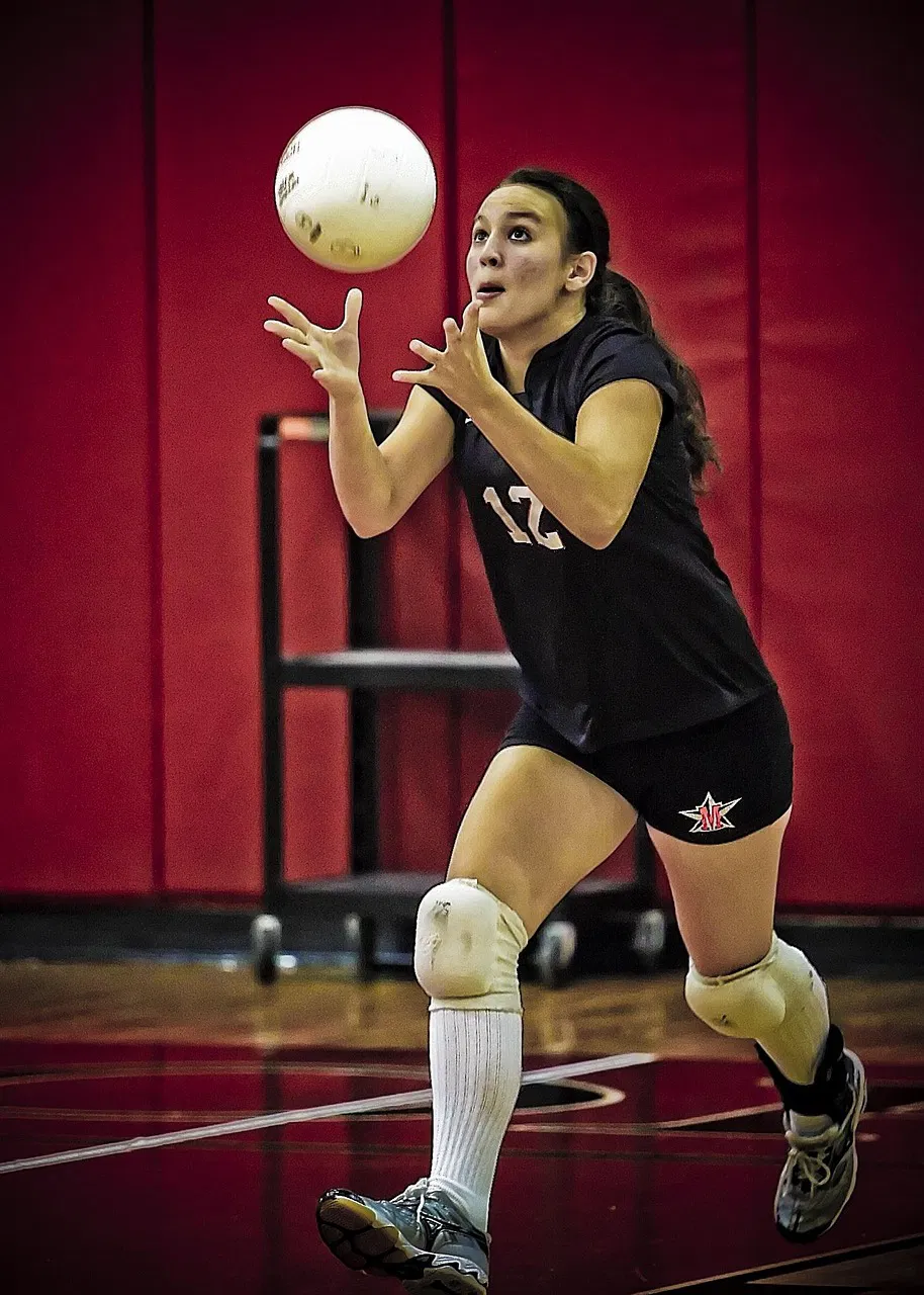 volleyball, serving, girl, player, volley, athlete, competition, athletic, female, sport, game, focus, concentration, action, ball, volleyball, volleyball, volleyball, volleyball, volleyball